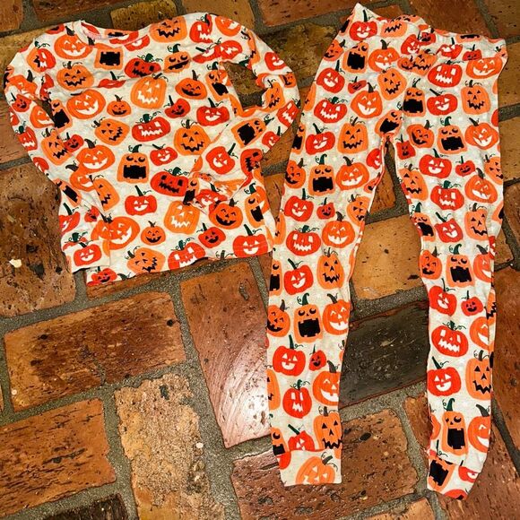 jack-o’-lantern halloween Fall Pajamas - Picture 2 of 8